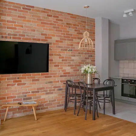 Maszynownia By Browar Hevelius Apartman *